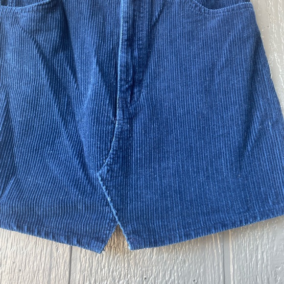 Zara Navy Corduroy Skirt - Picture 2 of 4
